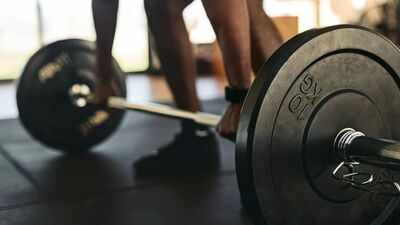 Just 7 days of strength training may shrink fat cells, reveals this study