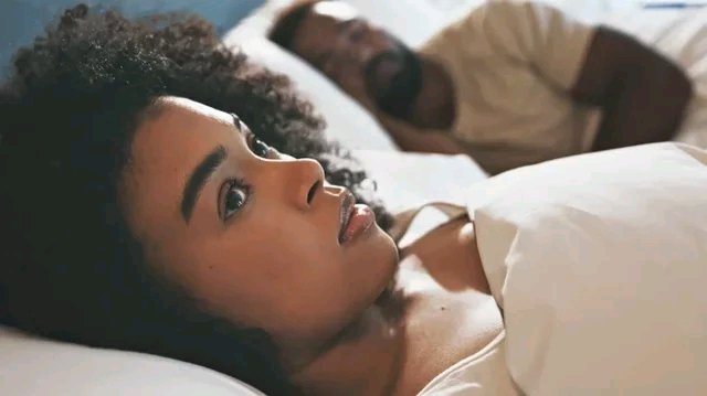Men, Here Are 3 Things Your Woman Wants At Night Before She Sleeps But Never Tells You