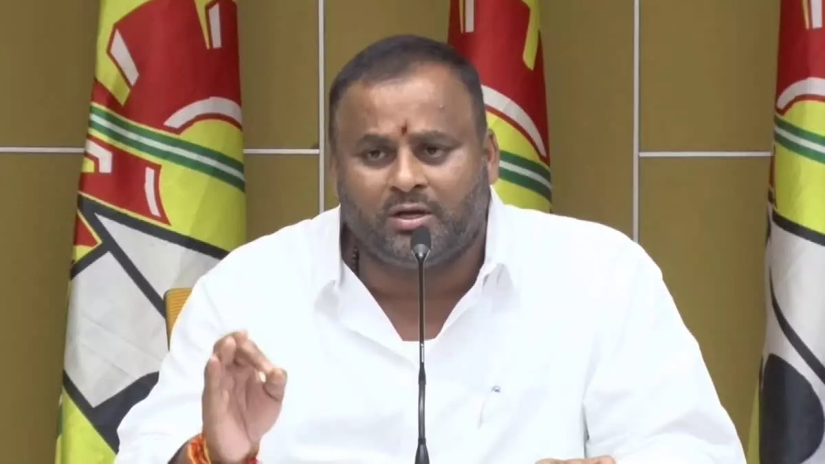 Transport Minister Orders Probe Into Conductor Cheating Woman