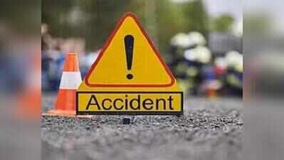 Eight children injured as school van overturns after collision in Jabalpur