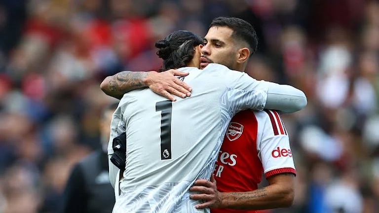 Arsenal fight back to beat Leeds United as Calafiori and Guimarães seal comeback victory