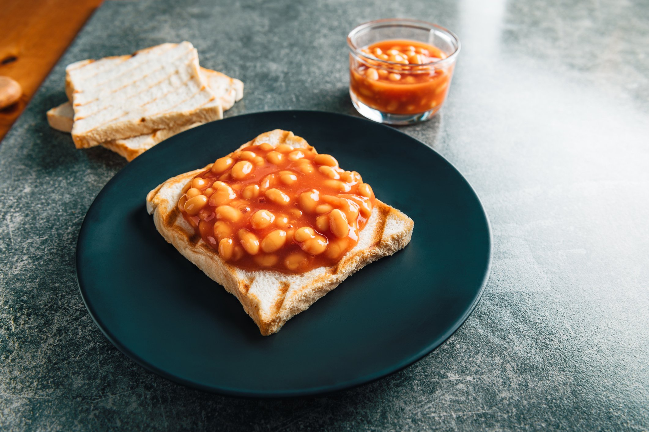 I asked chefs what to add to baked beans to make them taste richer — all said the same