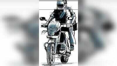 Two youths killed as truck rams bike in Maharajganj