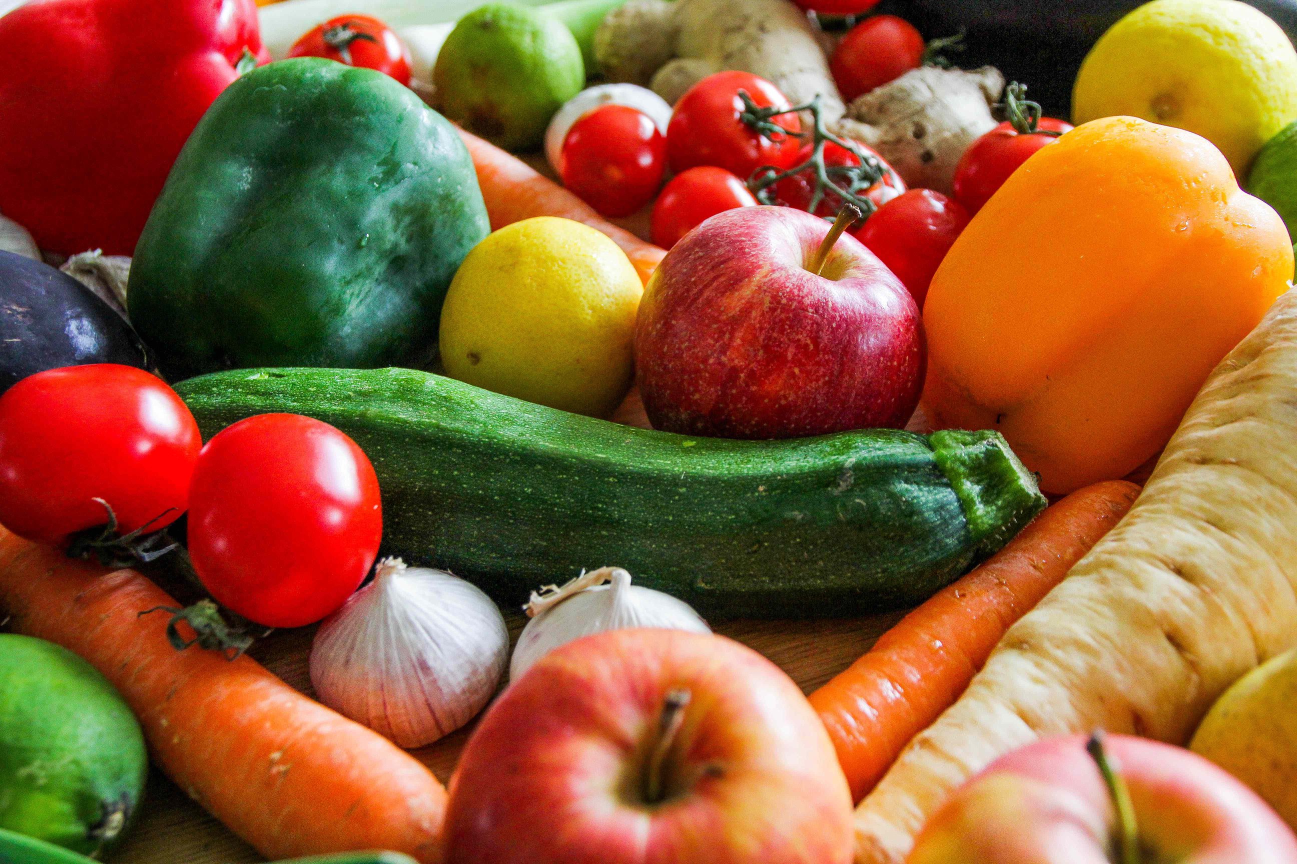 Research Shows These 10 Diets Are Linked to Healthier Aging