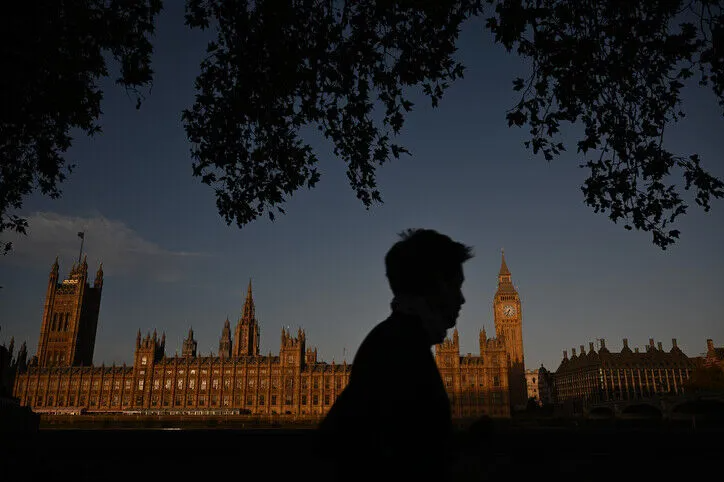 UK faces rising threat from far-right terrorism, warns MI5 chief