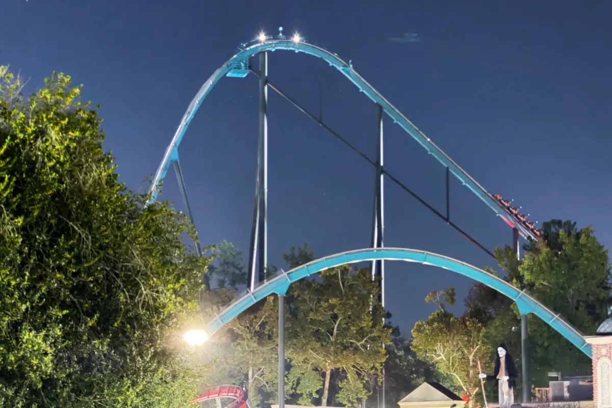 Six Flags Magic Mountain shuts down second coaster, other rides amid safety concerns