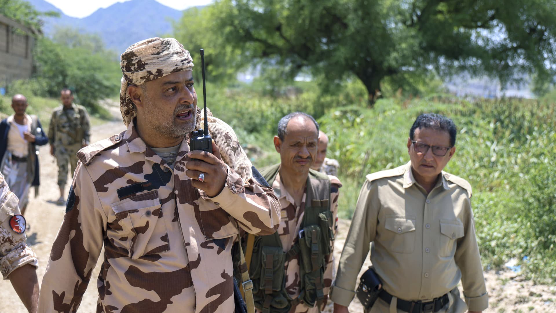 Yemeni government launches offensive to seize all areas from Iran-backed Houthis