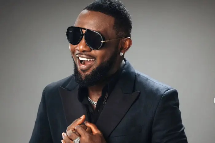 Comedian AY breaks silence after UK fans accuse him of scamming them over no-show