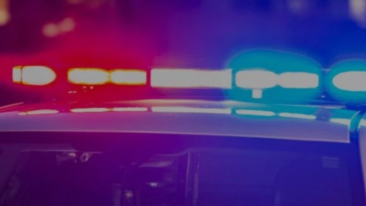 One hurt in rollover crash in Linn County