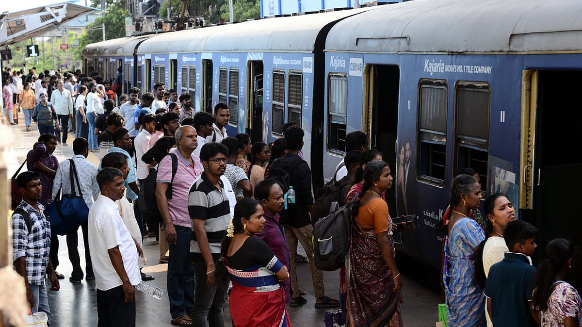 Railway Board orders enhanced monitoring of 11 long-distance trains for cleanliness, upkeep