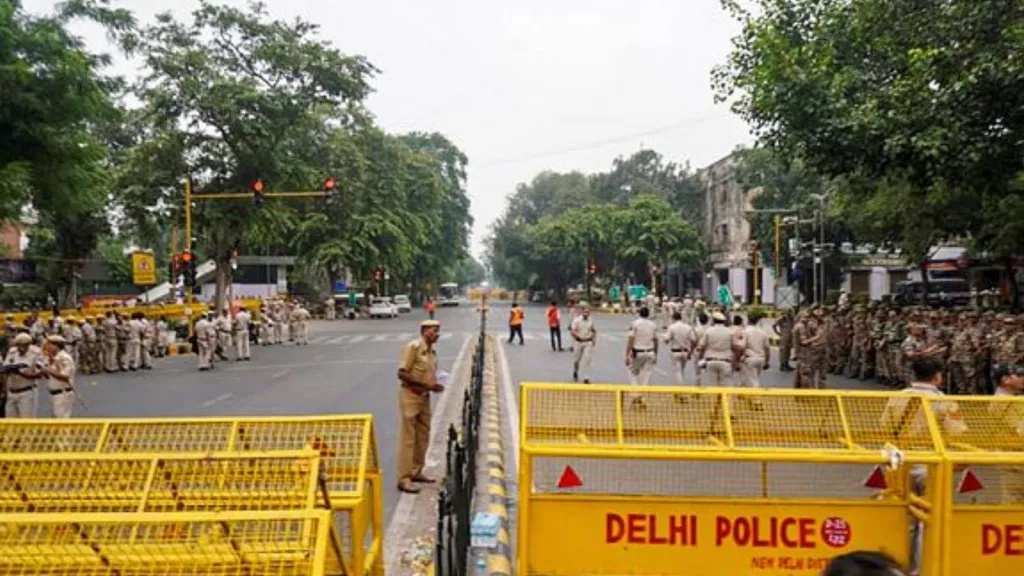 Maintain peace, don’t breach barricades” CJP issues advisory ahead of protest
