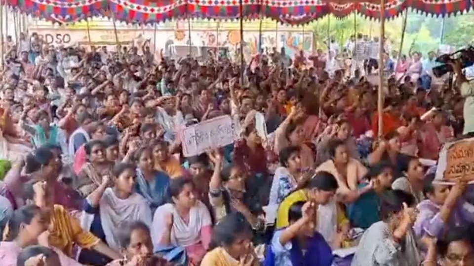 Gurukul Part-Time Staff Protest Enters Fifth Day