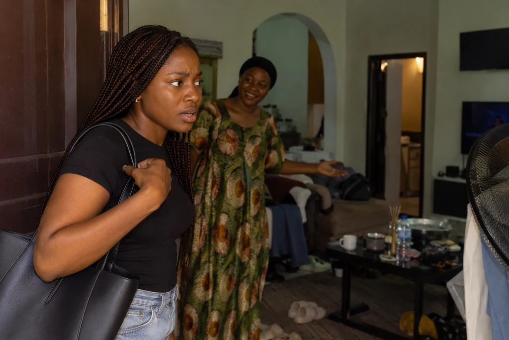 11 Nigerians Reveal the Strangest Things They’ve Seen Inside Other People’s Homes
