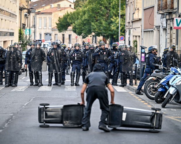 Schoolboy, 15, loses hand after picking up police stun grenade during French school protests