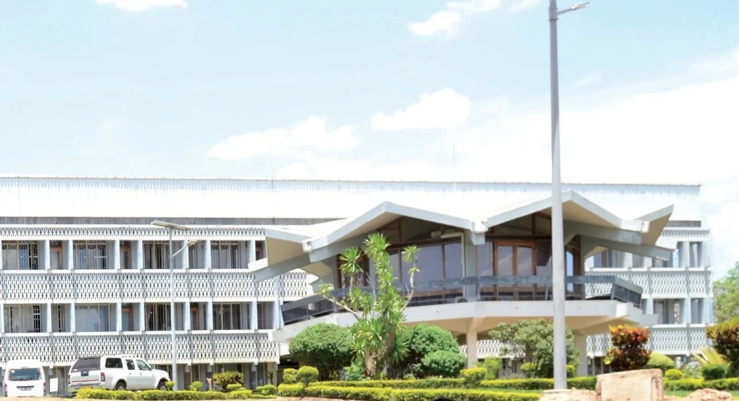 Civil Servants deny dying poor, plans demos.