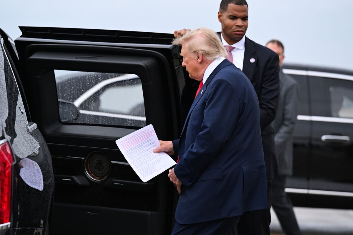 Trump’s speech notes caught on camera and expose his chilling talking points