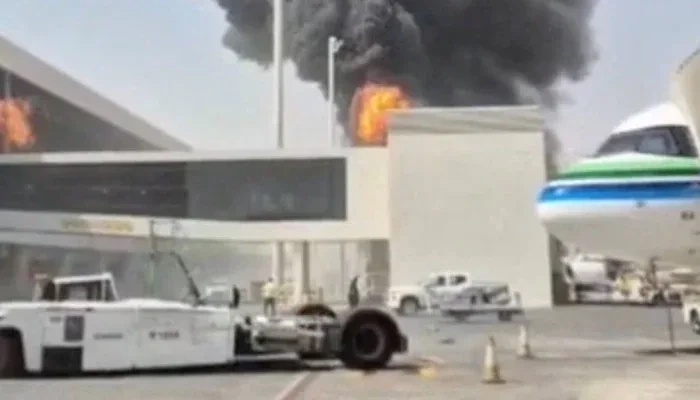 Riyadh airport closure extended after deadly Houthi attacks