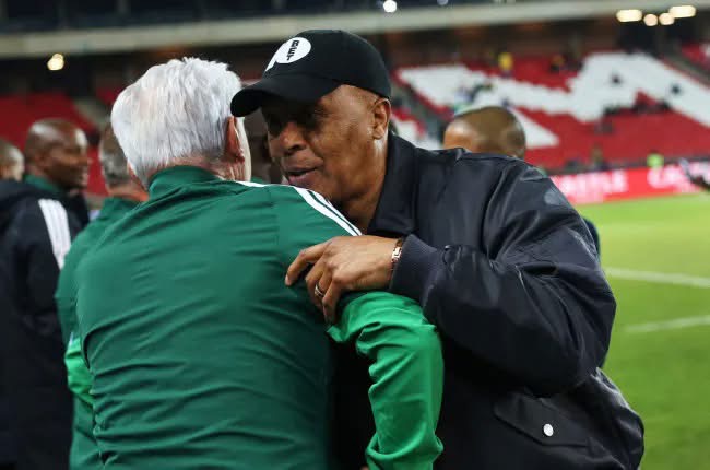 Ex-Bafana Bafana Coach Augusto Palacios Backs Doctor Khumalo’s SAFA Technical Committee Appointment