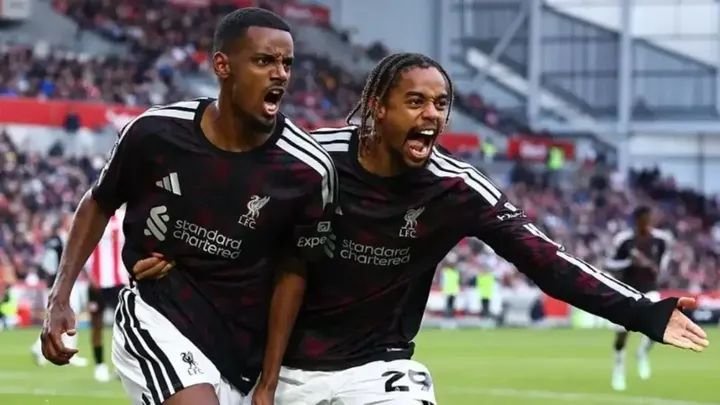 Liverpool beat Chelsea in tense shootout to reach Carabao Cup quarters