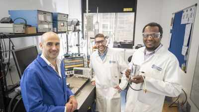 University of Glasgow develops £20 ultrasound device to produce fertiliser from air and water, aiming to help farmers in remote areas