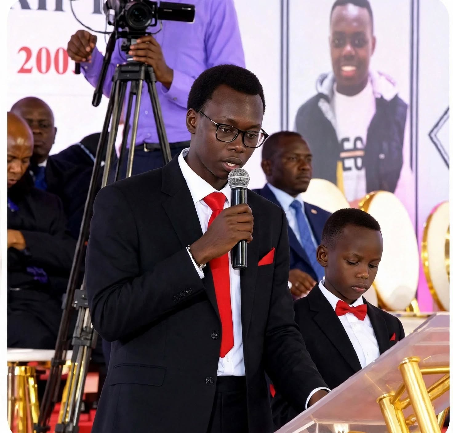 “Enough is Enough” Genz Sparks Tension After Fearlessly Lecturing Politicians During Brother’s Burial