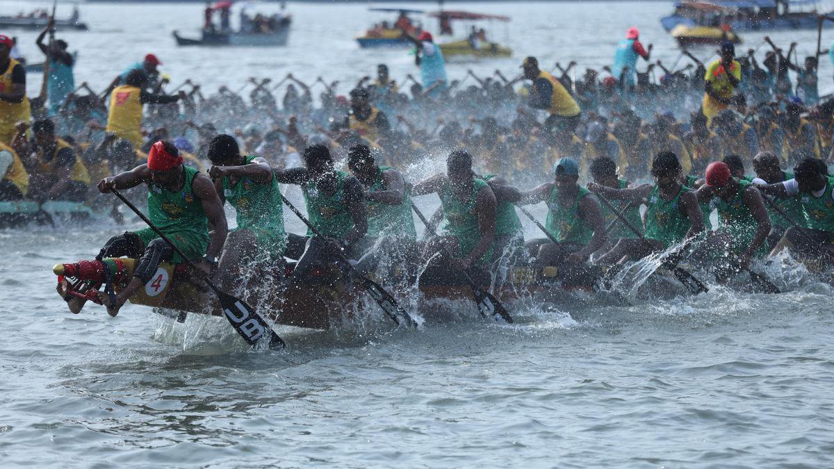 Melpadom Chundan finishes first in Champions Boat League race in Keralam’s Kochi