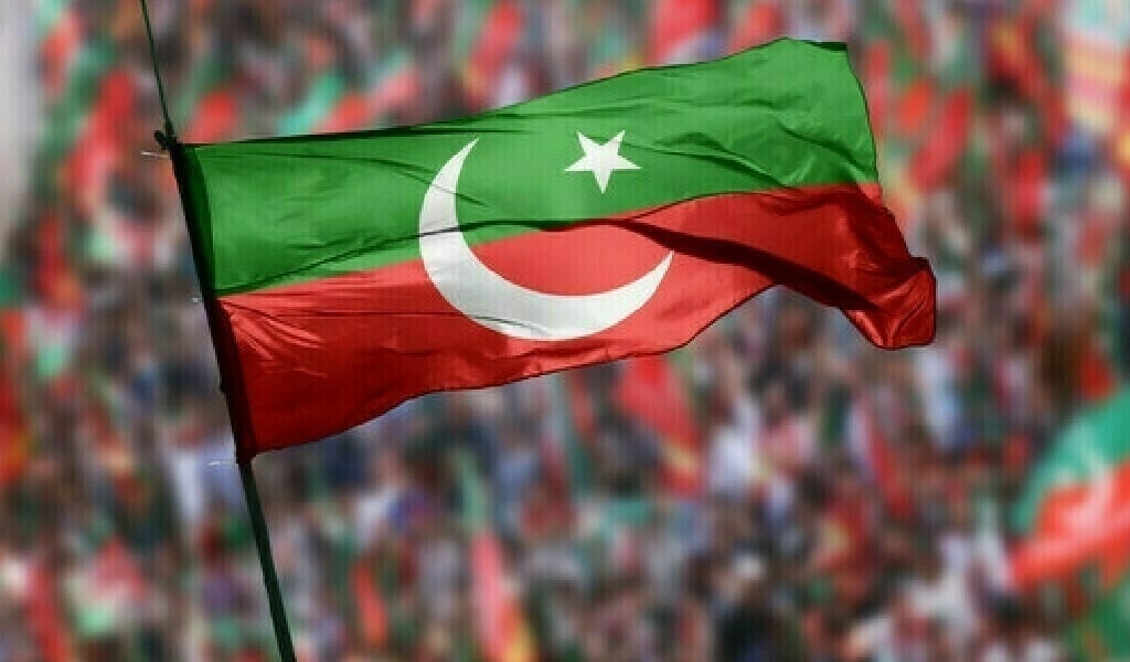 PTI march enters sixth day as Afridi heads to Charsadda