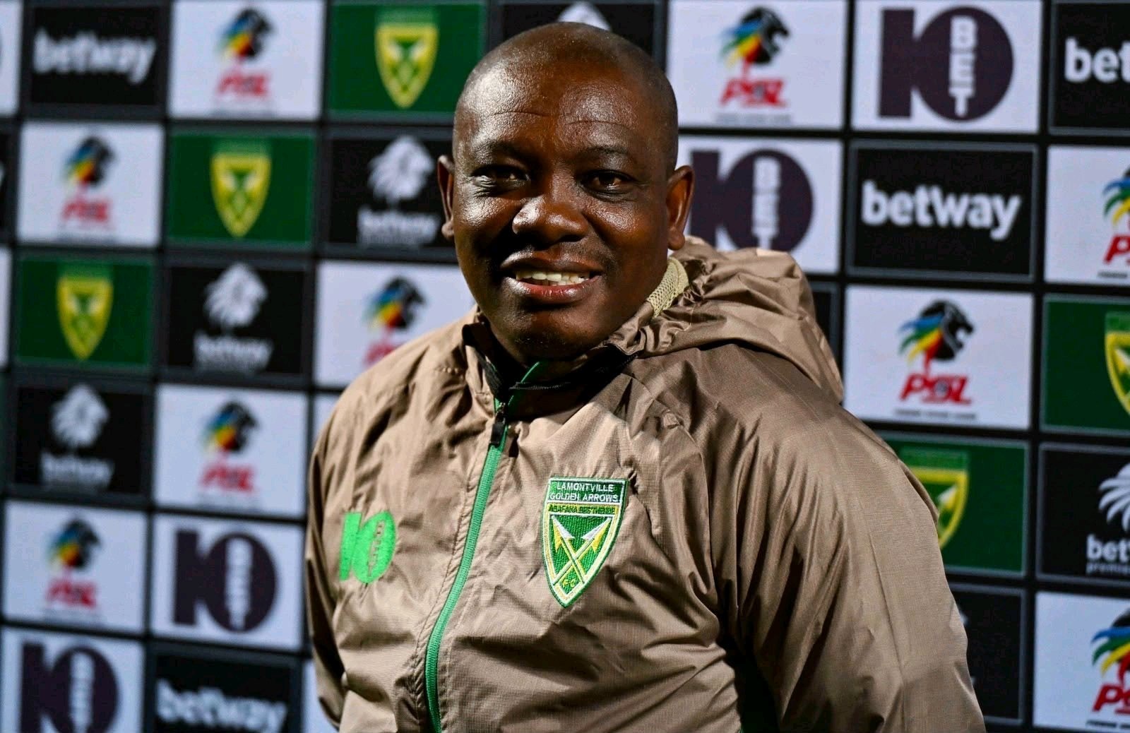 Golden Arrows Sack Pitso Dladla and Welcome Mandla Ncikazi Back as New Head Coach