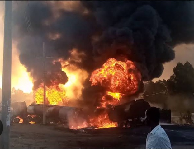 RIP: Several Kenyan Confirmed Dead as LPG Tanker Overturns & Burt’s Into Flames Along This Highway