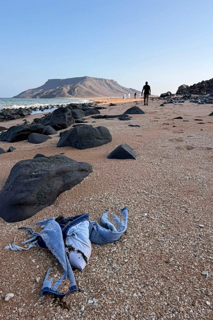 At least 139 deaths, including children, after migrant boat capsizes