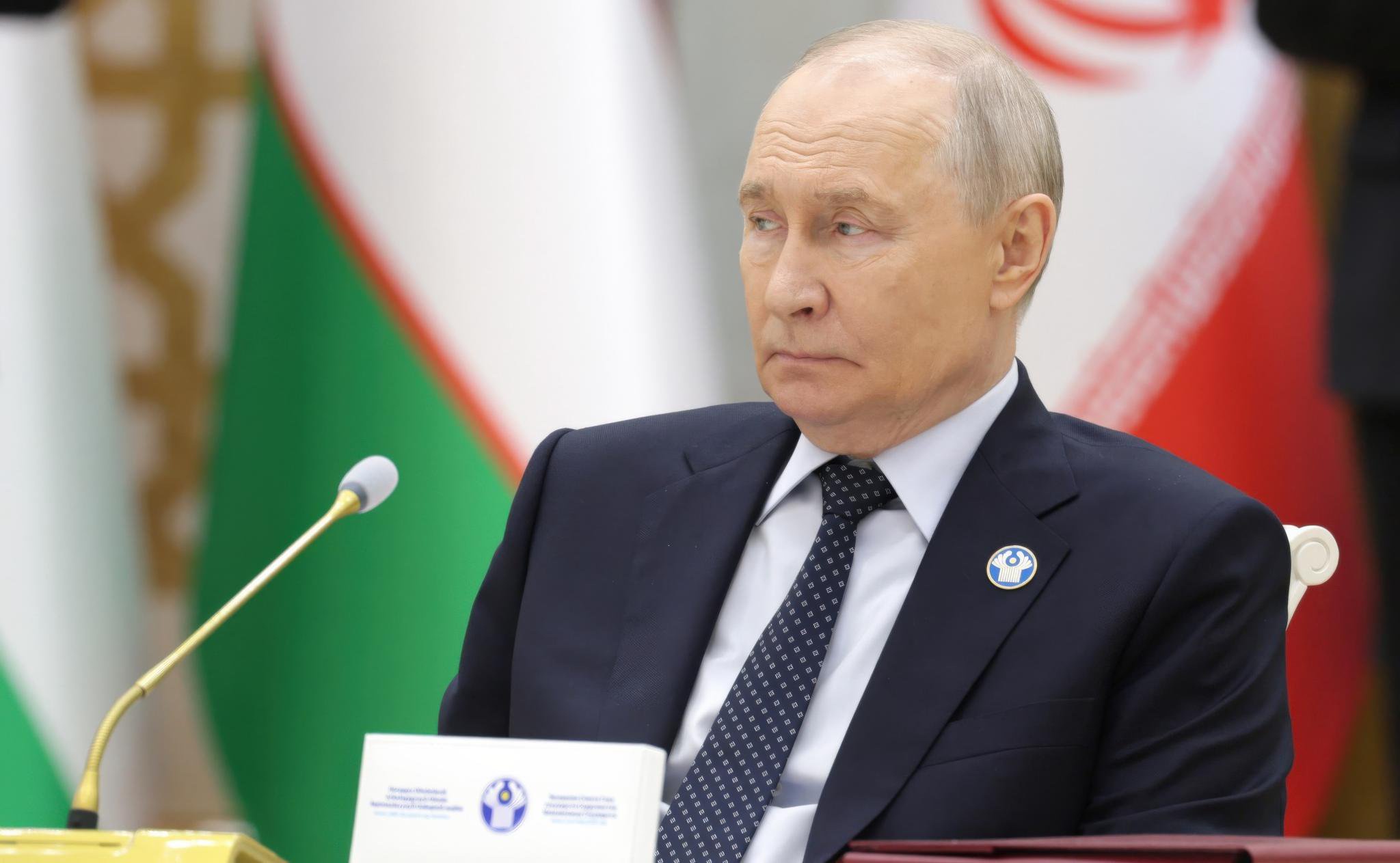 Putin categorically rejects possibility of resuming Ukraine peace talks in call with Trump