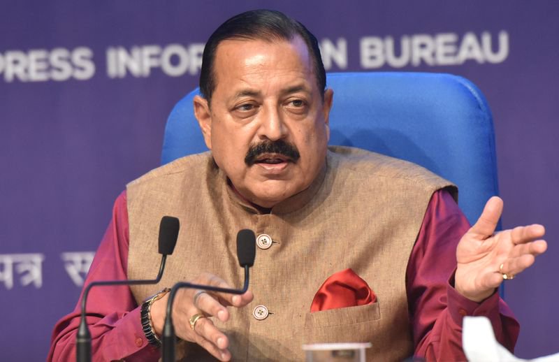 Jitendra Singh priortises roads, mobile connectivity for Kishtwar district