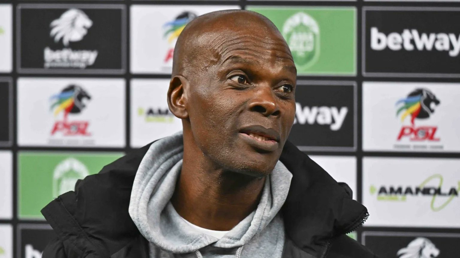 He Has Given Up Arthur Zwane Drops Shoc-king Bombshell Ahead Of Golden Arrows Clash