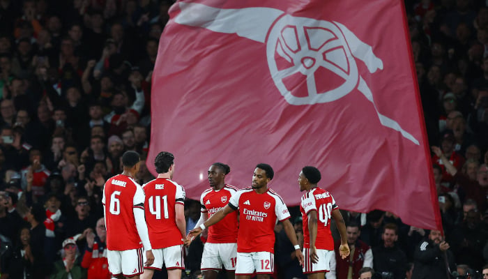 Arsenal thrash Lille to maintain perfect Champions League start