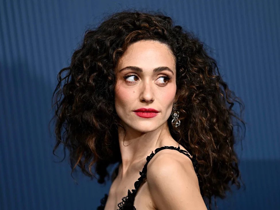 10 Curly Butterfly Haircuts That Bring Major Bounce and Volume
