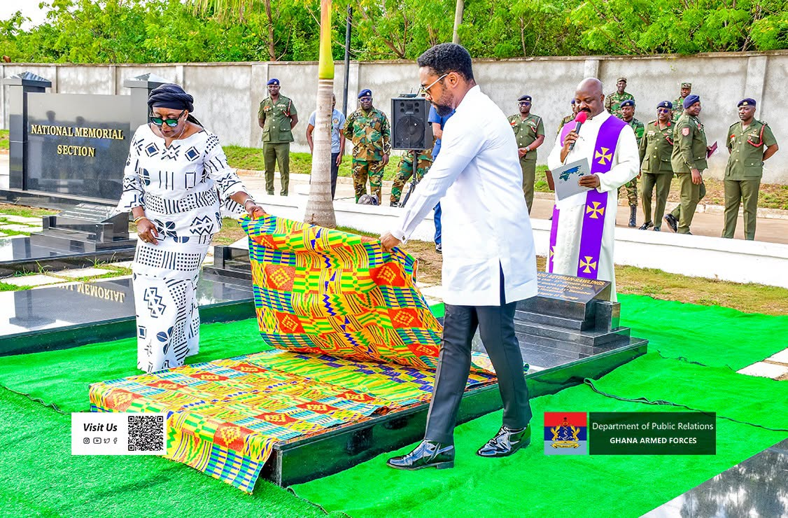 Agyeman-Rawlings family unveils Nana Konadu’s tomb on first anniversary