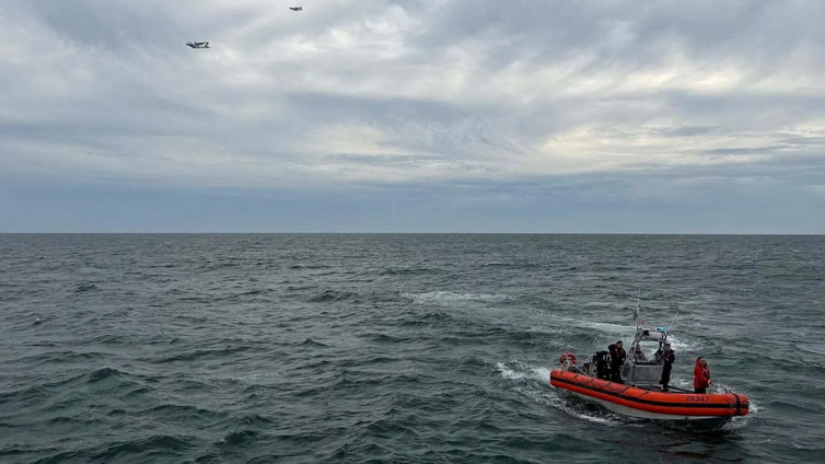 All six passengers presumed dead after plane went missing off US coast