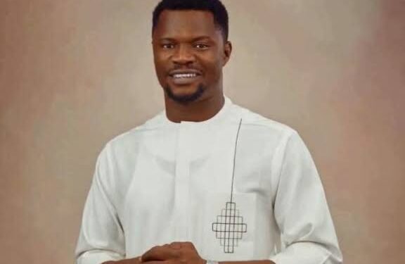 Family Announces Death of Gospel Singer Toluwanisings