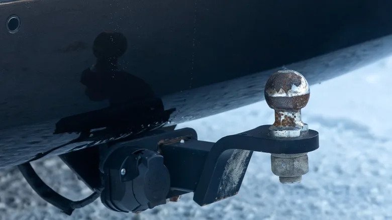 Yes, You Can Flip Your Tow Hitch Upside Down. Here’s Why You Might Want To