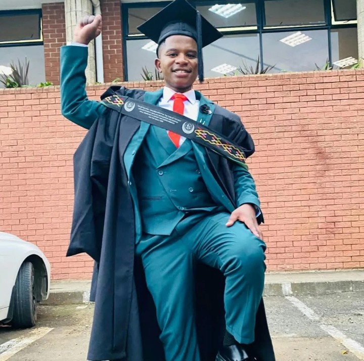 RIP|| WSU Student Dies 10 Days After Graduating, 7-years Of Struggle To Complete Degree