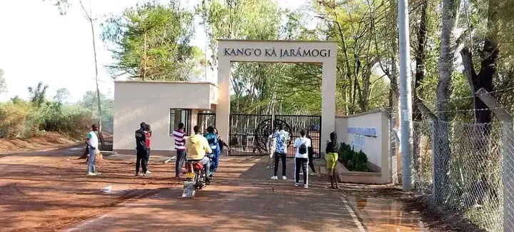 Current Situation At Kang’o Ka Jaramogi Ahead Of Ruto’s Commissioning Of Raila’s Mausoleum