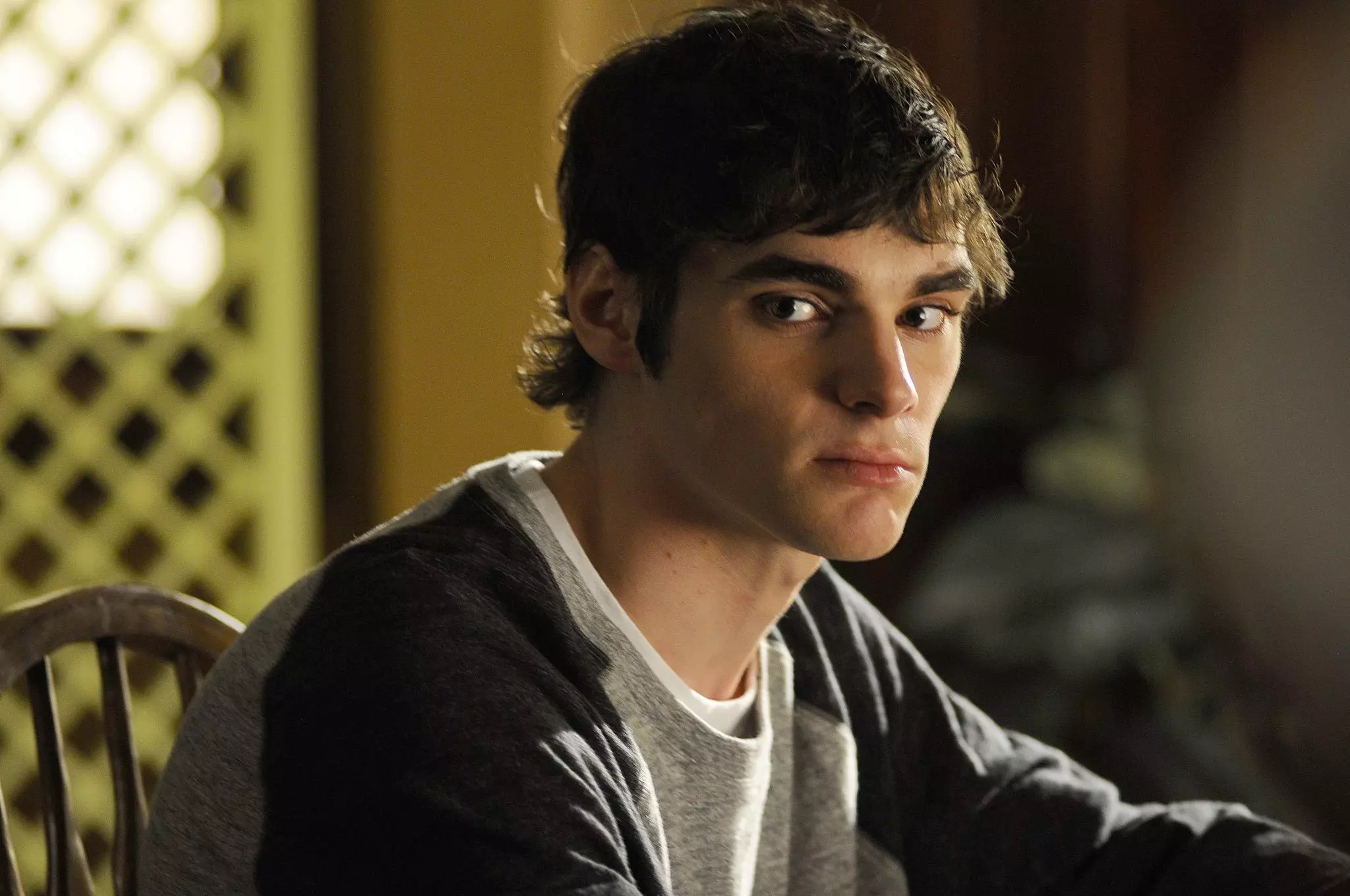 RJ Mitte Breaking Bad Star Dies At 34