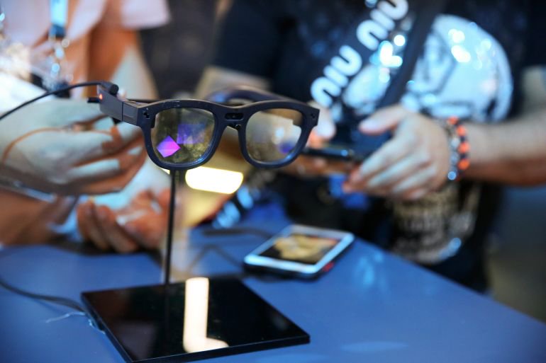 EU watchdog urges smart glasses to clearly signal when recording