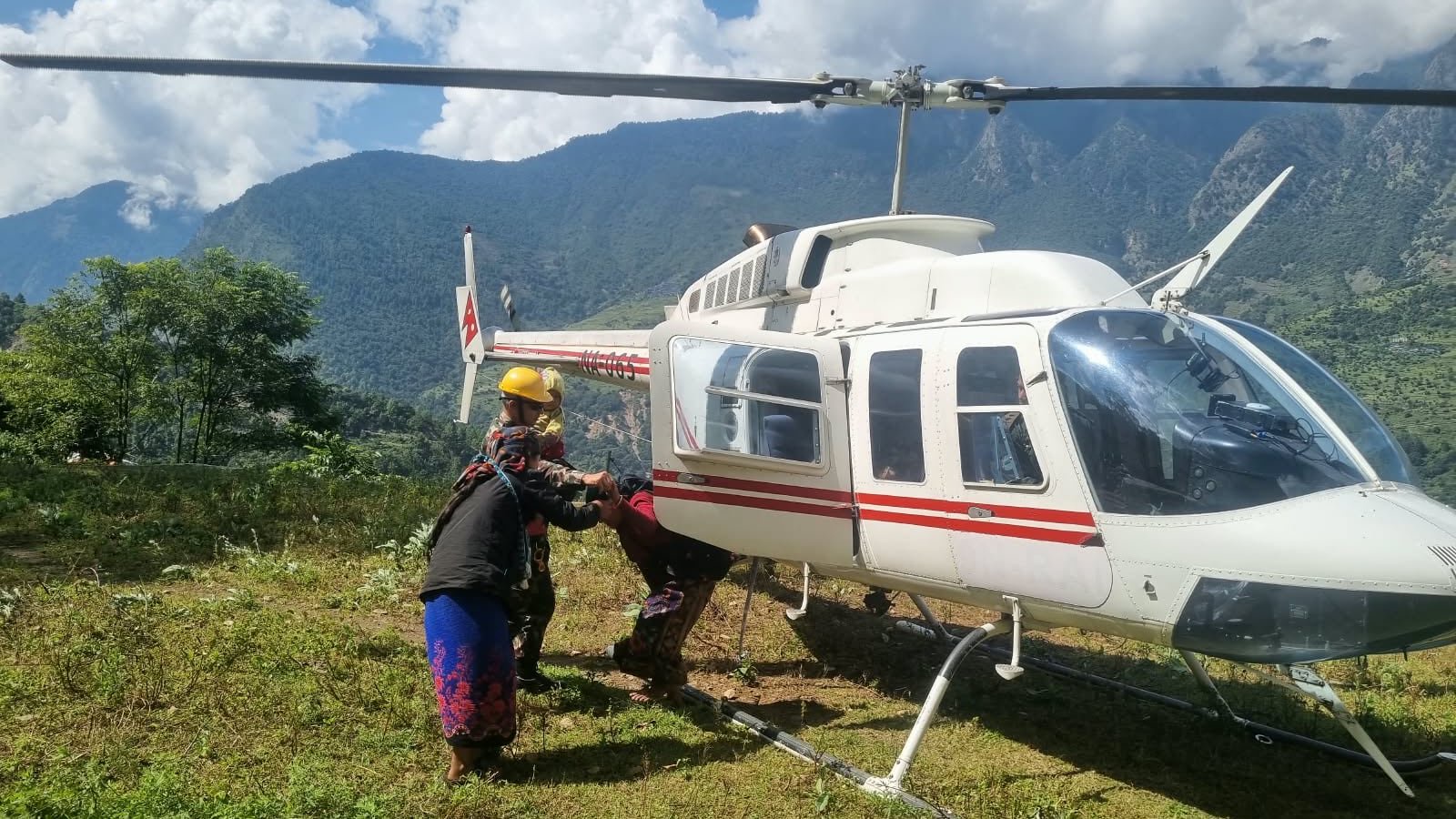 Rescue helicopters race to flood-hit Nepal villages