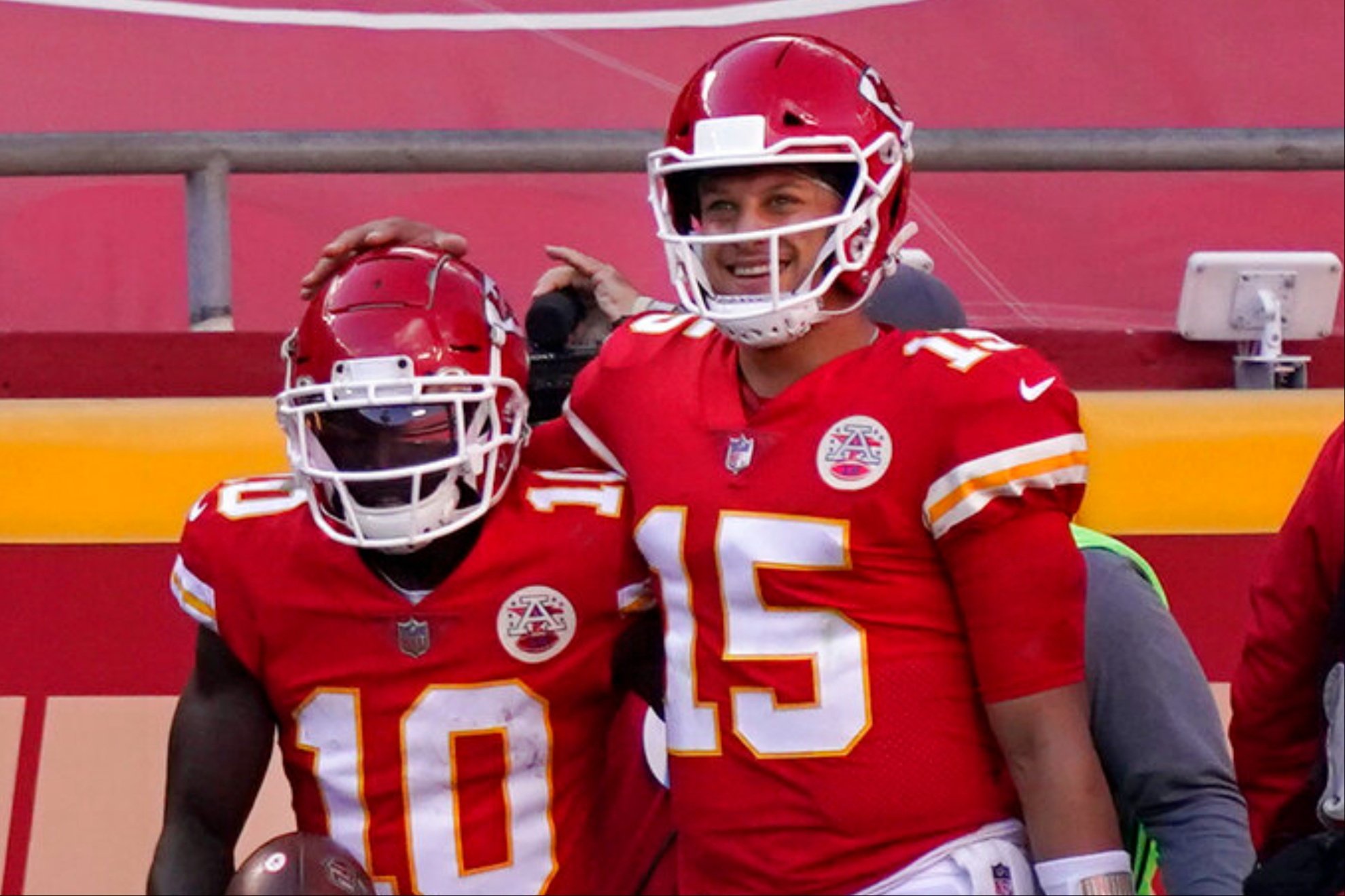 The Chiefs may turn their backs on Tyreek Hill and bring back another Super Bowl champion whom Patrick Mahomes adores