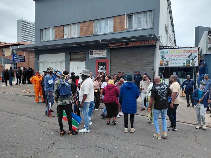 ‘No foreigners will enter’: Protesters block Durban refugee centre