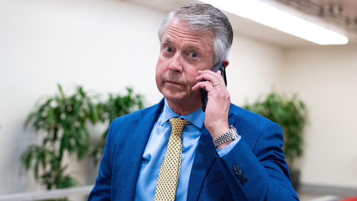 Senate Republican settles six-year-old campaign bill after being called out on social media