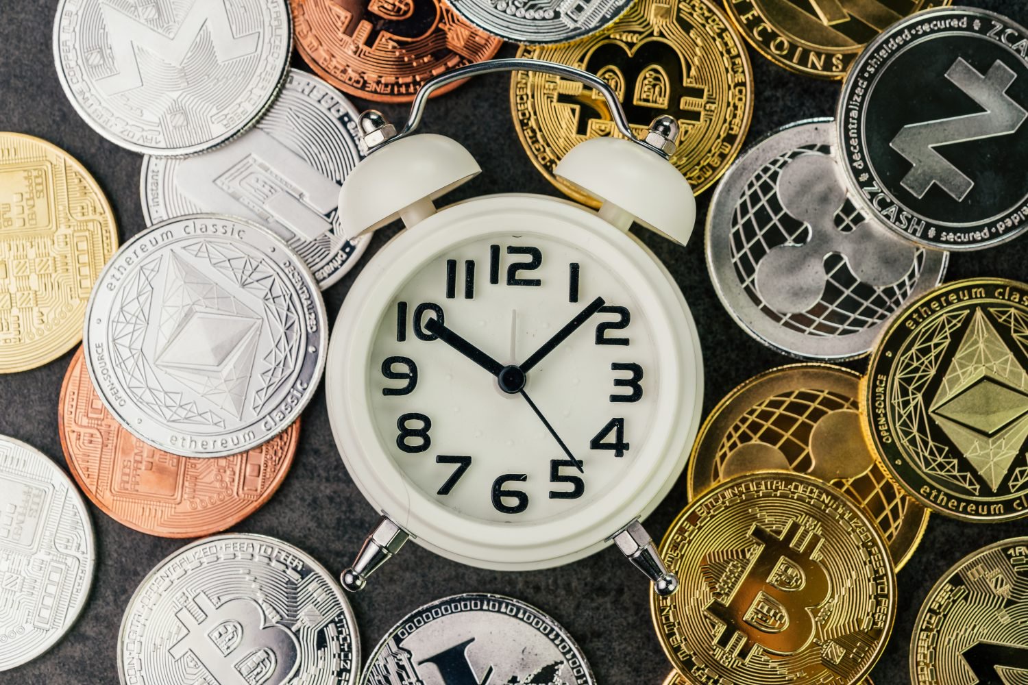 Solana Confirms a Transaction in 200 Milliseconds and Bitcoin Takes 10 Minutes. Does Speed Make a Coin Worth More?