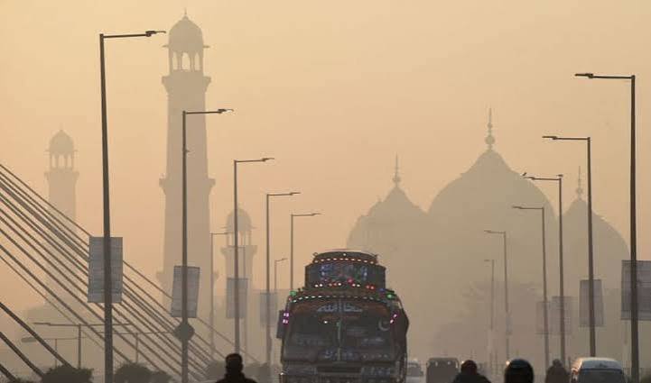 Lahore ranks world’s most polluted city with AQI of 199
