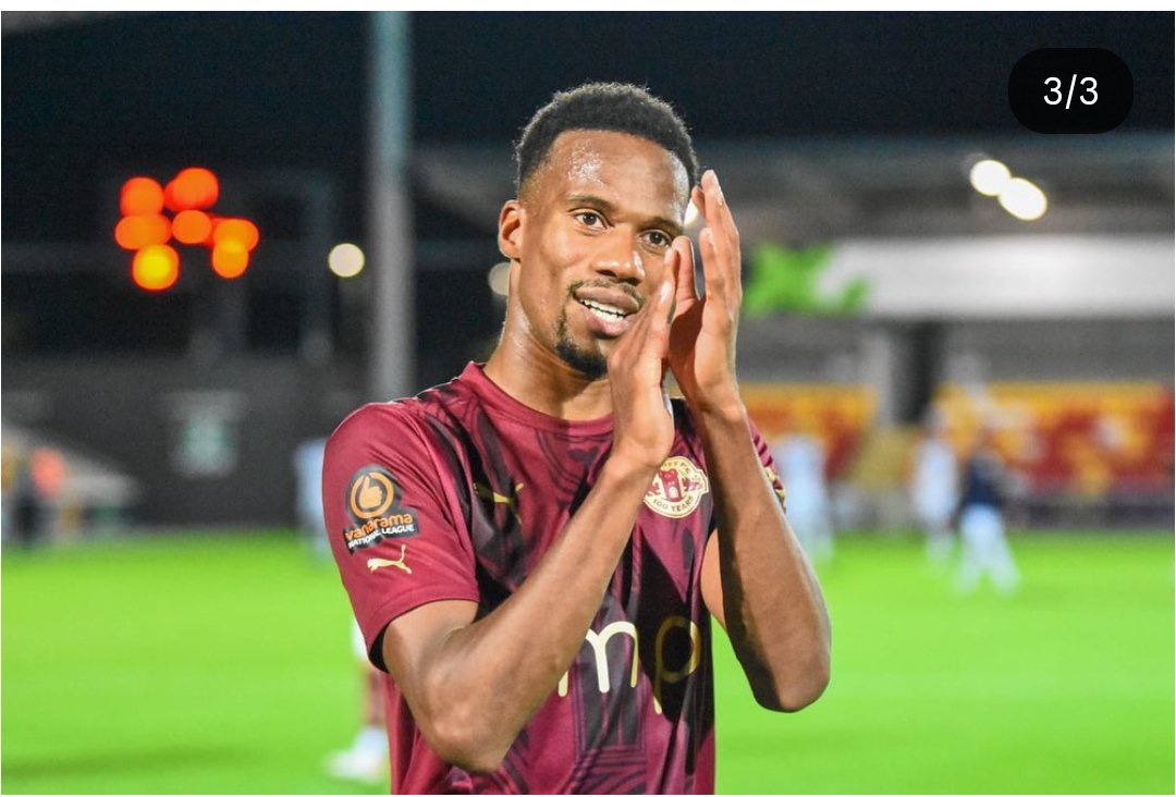Dutch-Ghanaian forward Manny Duku joins Bedford Town
